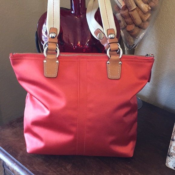 Coach Sateen Bag - Picture 2 of 8